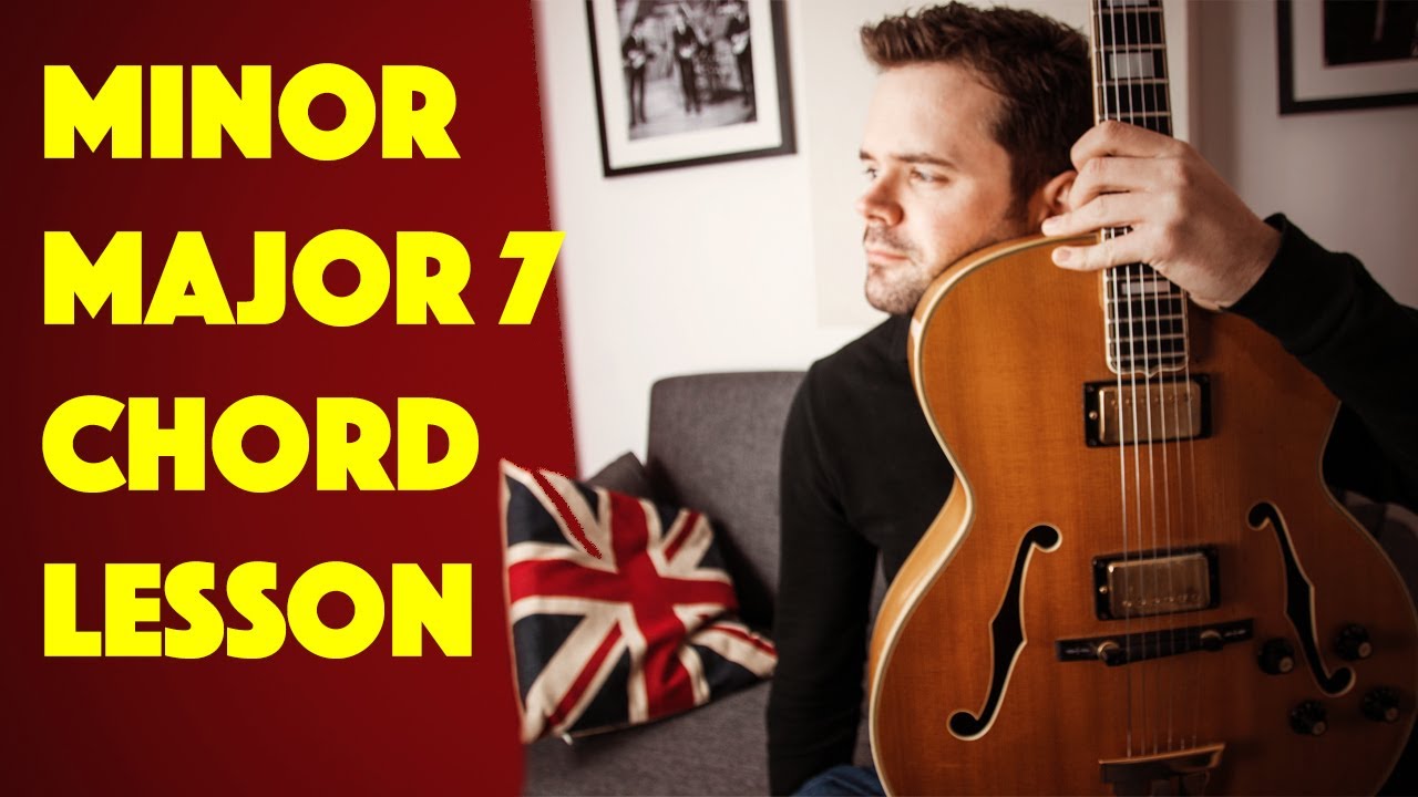 👽 Mysterious minor/major 7 chord lesson 👀