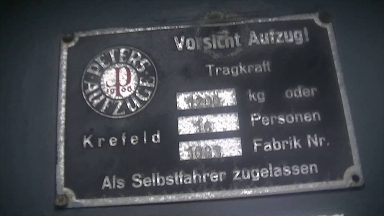 Helios Krefeld Haus 5 Aufzug ohne Innentüre