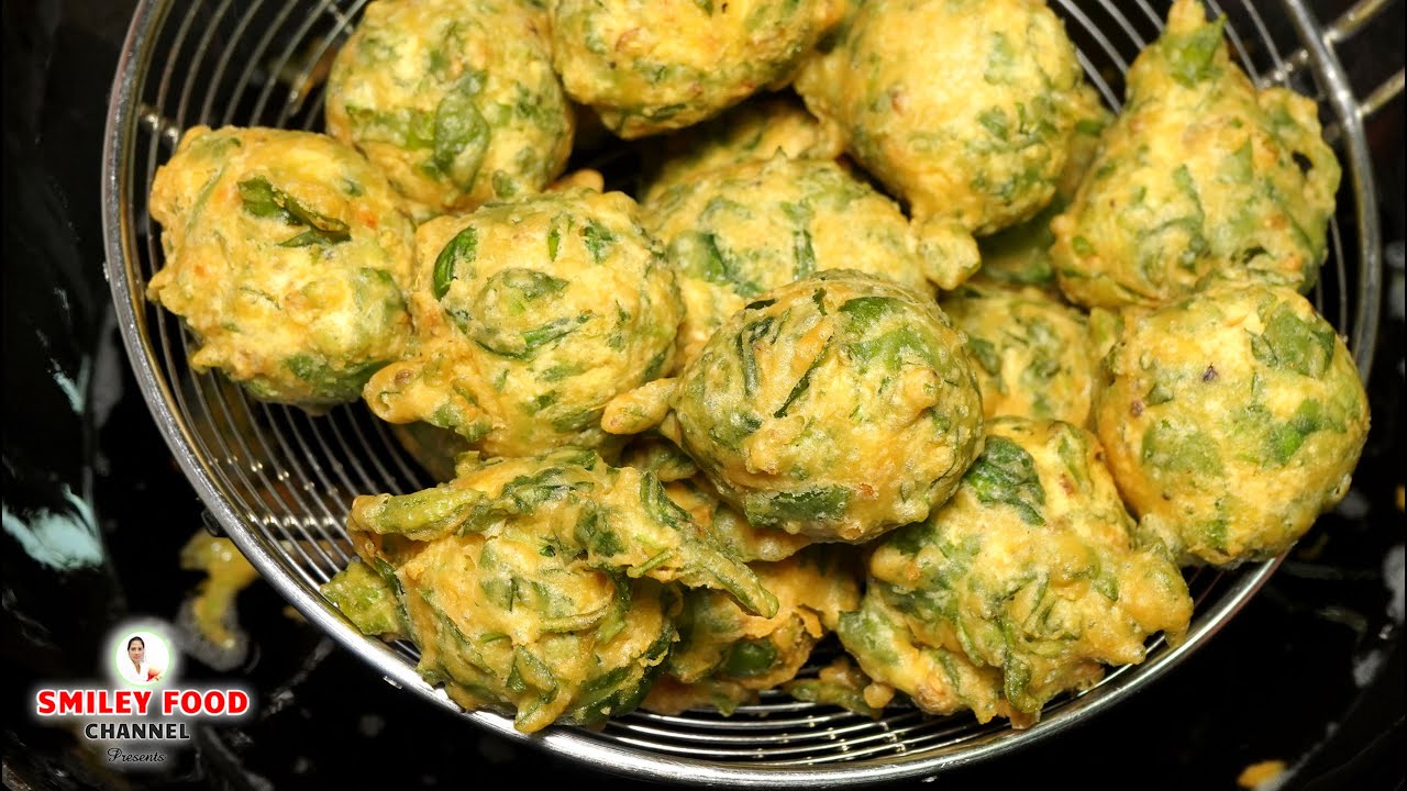 अहमदाबाद बड़ौदा के बाजार में मिलने वाले सॉफ्ट जालीदार मेथी के गोटे Gota Pakora Recipe | Street Food