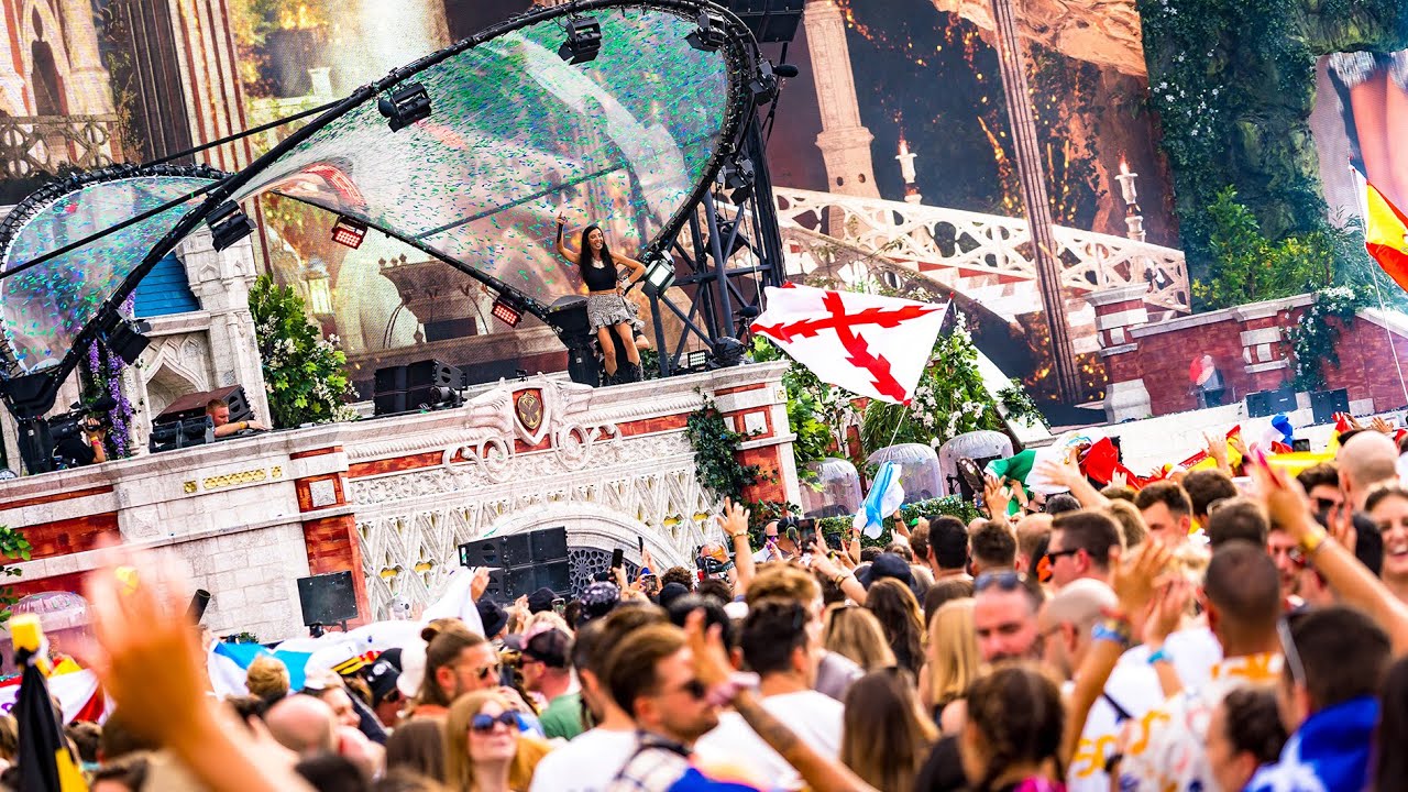 B Jones | Tomorrowland 2023