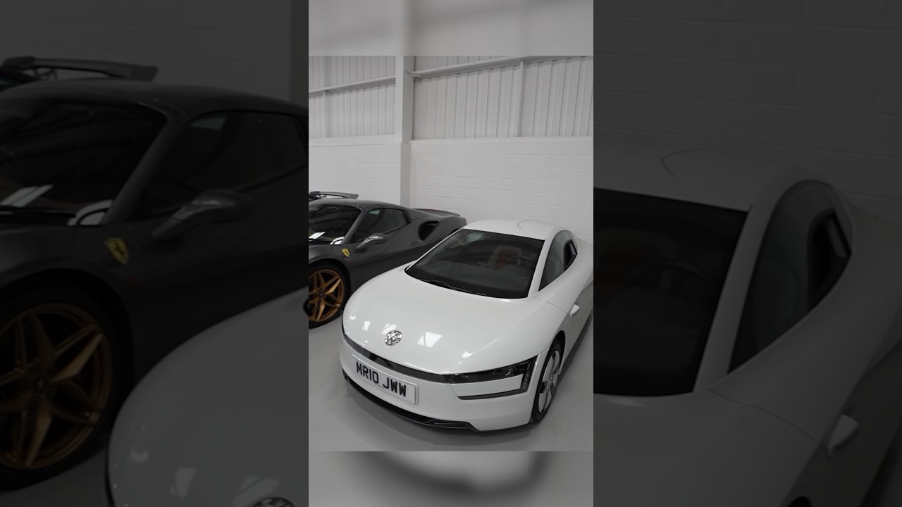 WORLDS MOST FUEL EFFICIENT CAR! 300 MILES PER GALLON!