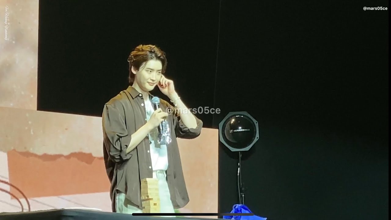 Lee Jong Suk in Dubai Fan meeting Part 2