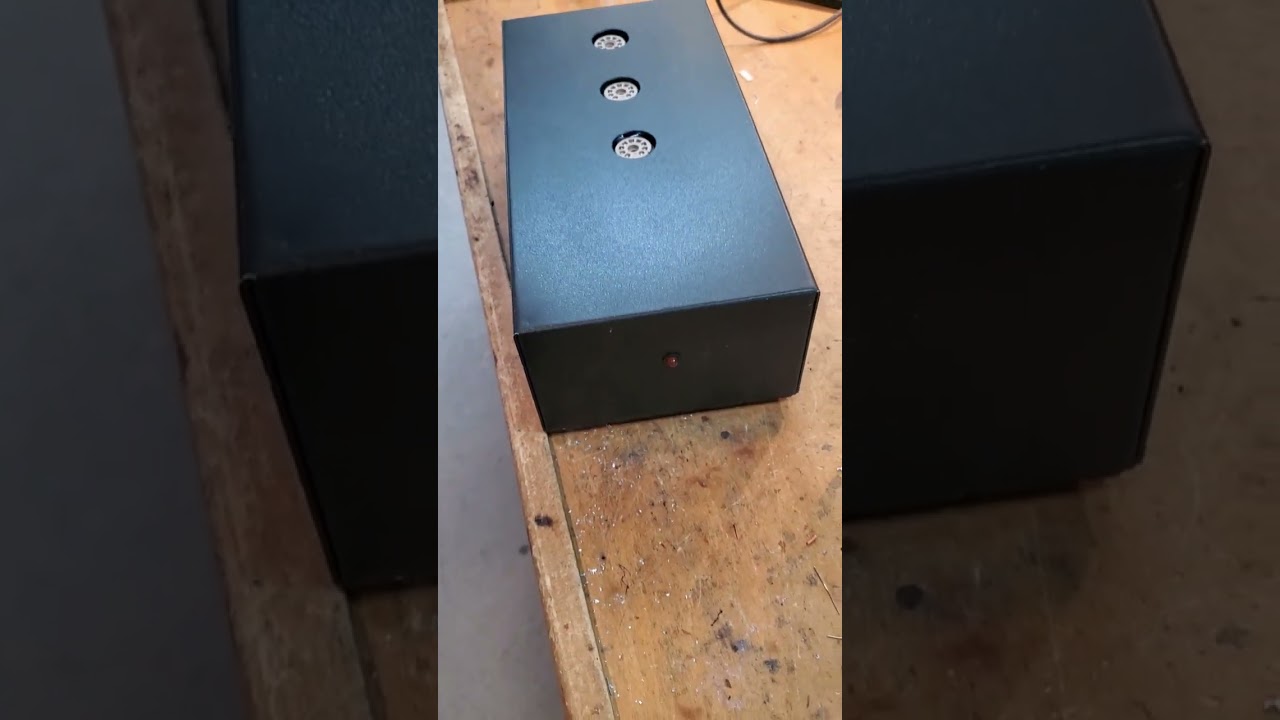 EAR834 assembly