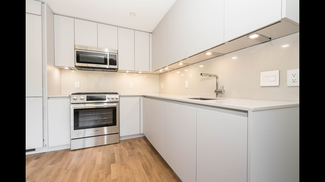 Whispering Oaks Apartments Unit 404