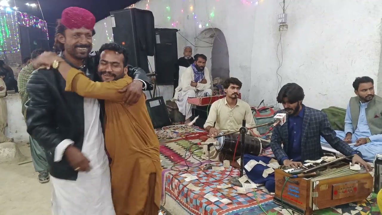 دل لڳي ڪنهن سان ڪجي توکان سواءِ 