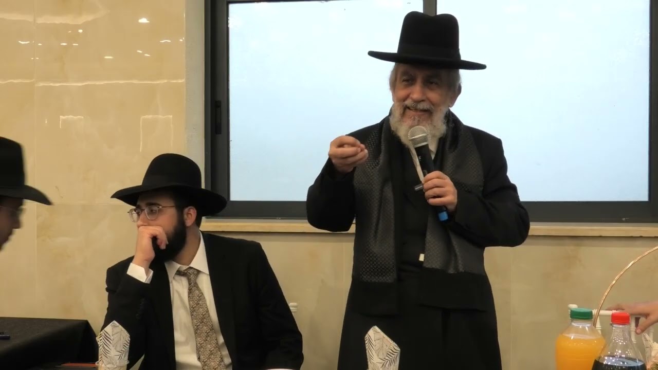ברית מילה של בן ידידנו הרב צוריאל אהרן שליט