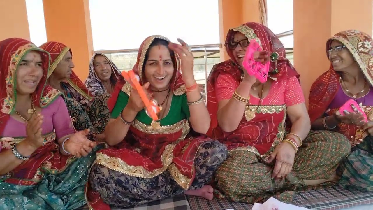 देशी घी का हलवा बनाव!!सासु मांज कड़ाई रि हरि!!यो कैसा जमानों आयो रि हरि,आज बहुवा ने हद करदी!!झुरिया 