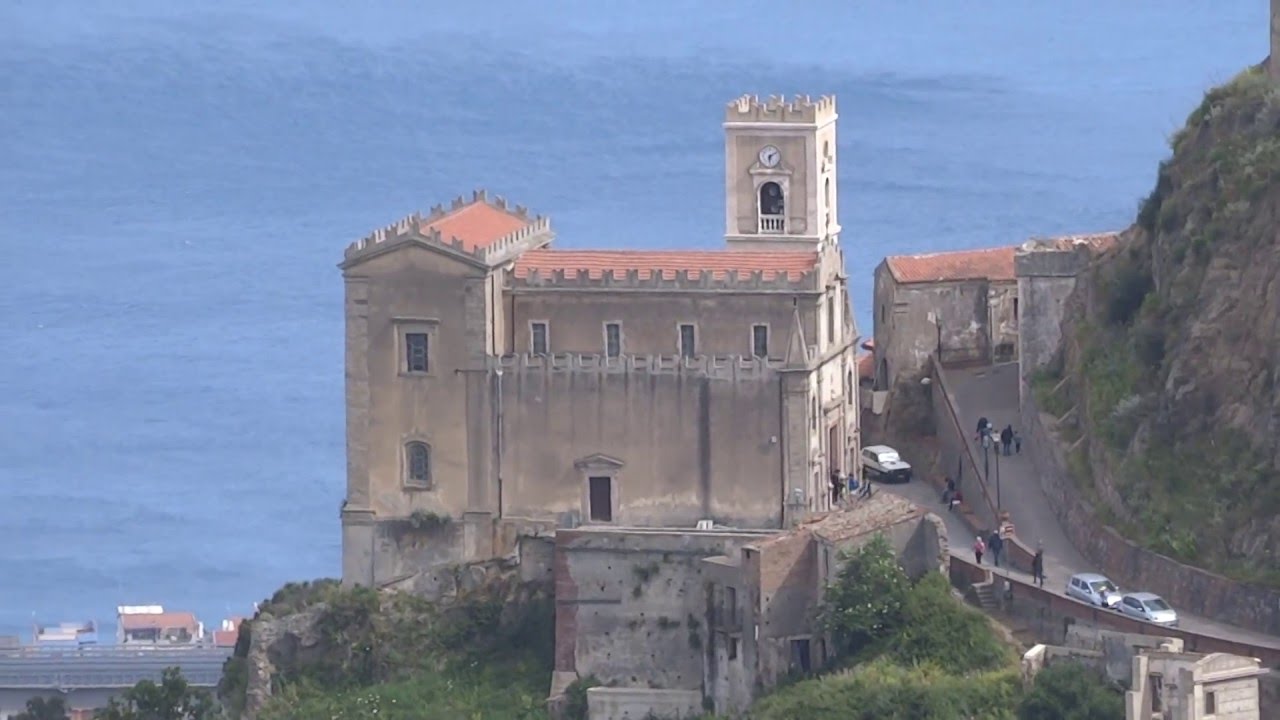 PANORAMICA SU SAVOCA RIPRESE DI TELECASAMIA
