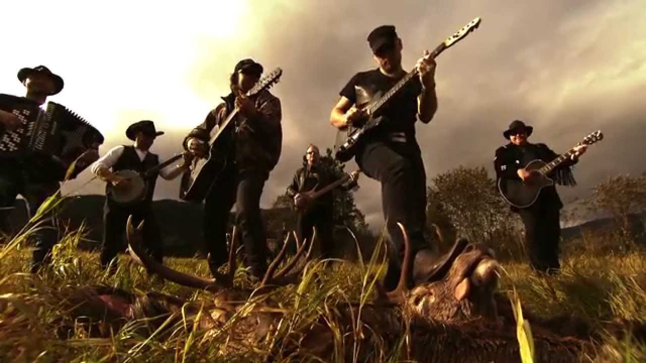 Vassendgutane - Cowboyhatt og Hjortevest