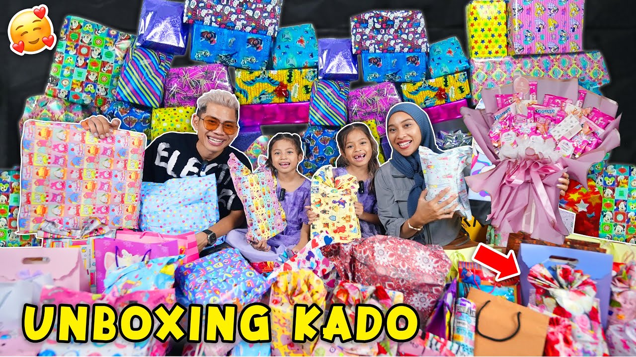 VLOG 1 JAM BONGKAR 1000 KADO ULANG TAHUN ALUNA DAN AMANDA!! MASYAALLAH DAPAT HADIAH MISTERIUS!!