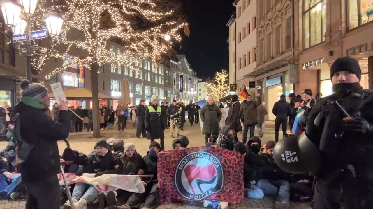 Nürnberg Montagsprotest & Antifa Gegendemo Alterta Parade & Omas gegen Rechts 19.1.26