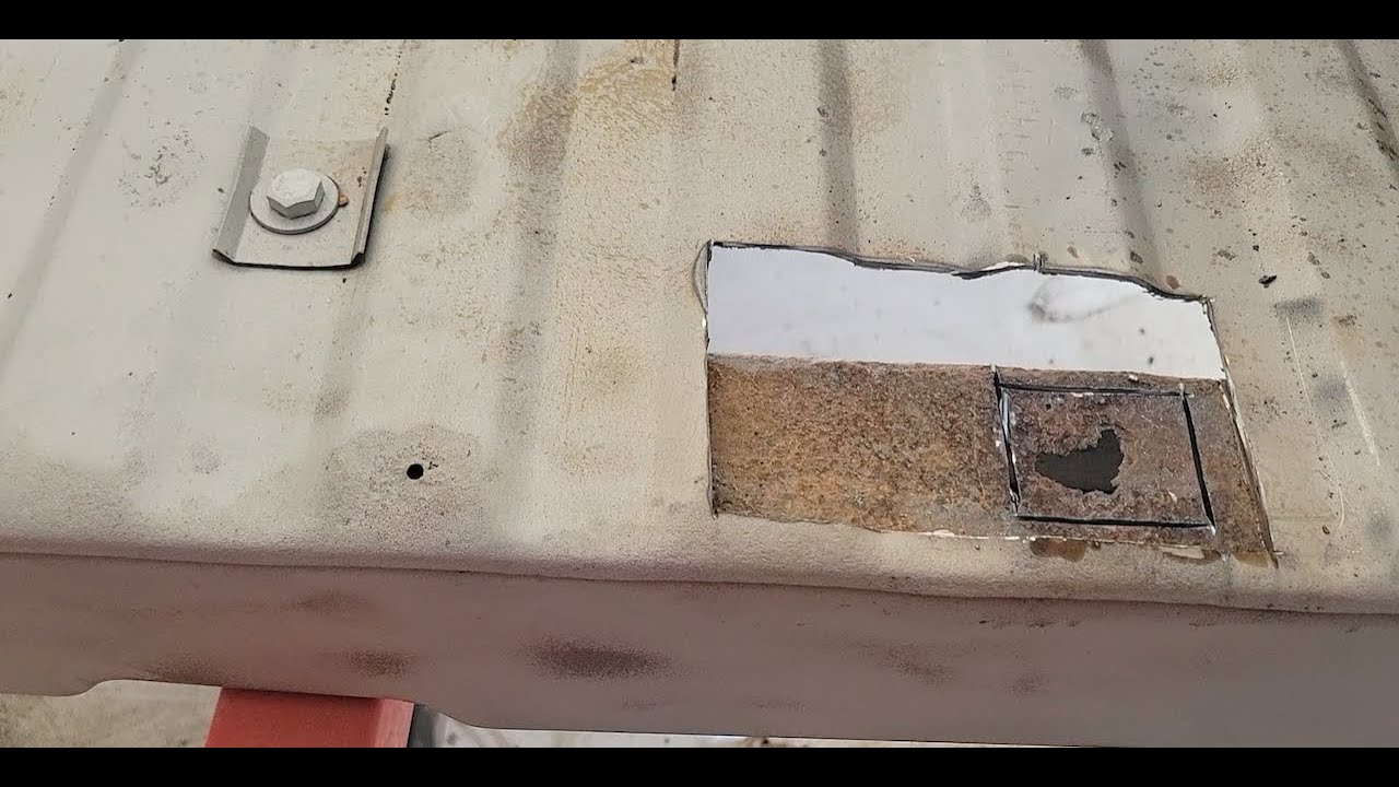 1972 Chevrolet K5 Blazer Restoration series: Sandblasting and rust repair
