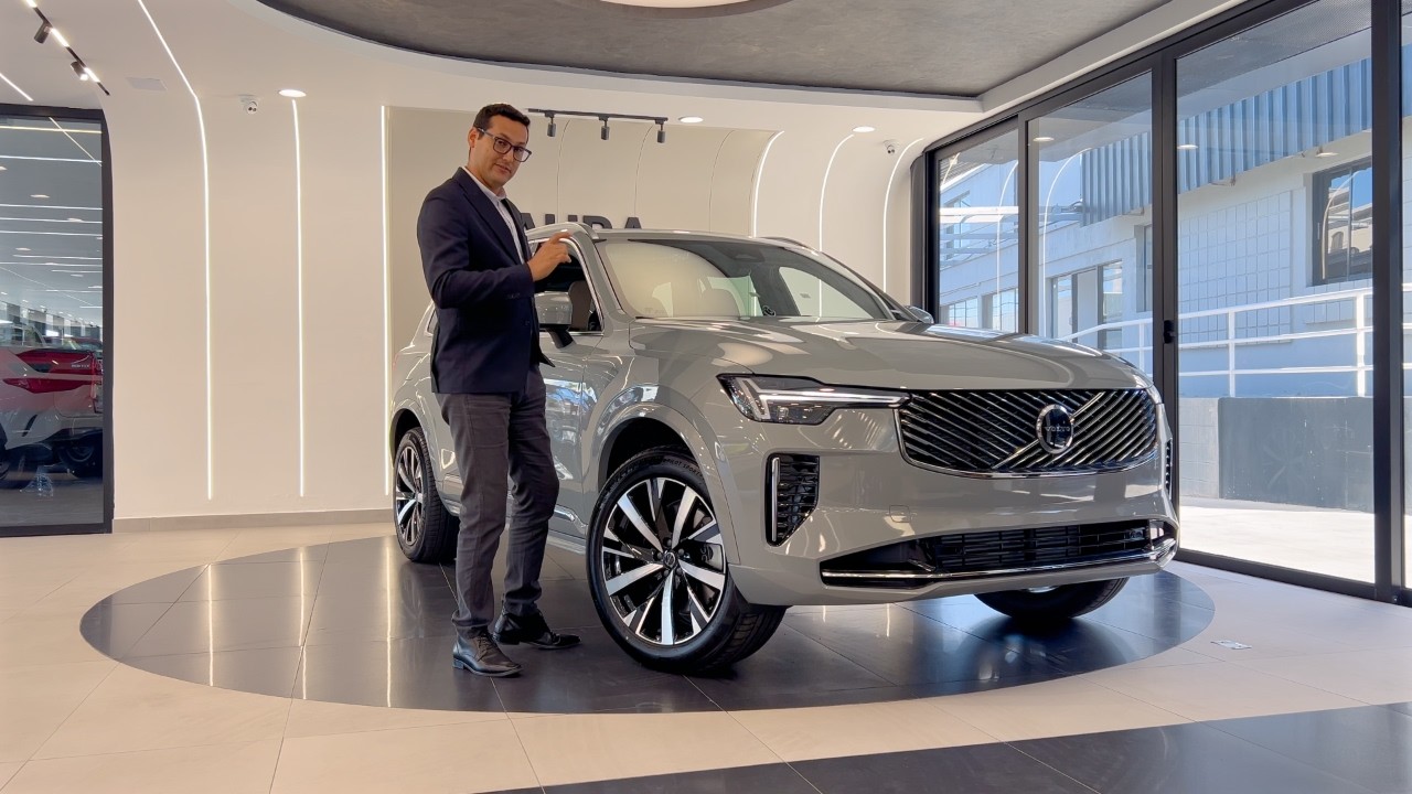 Hay Algo en Este SUV Familiar Que Ningún Otro Tiene… Volvo XC90”