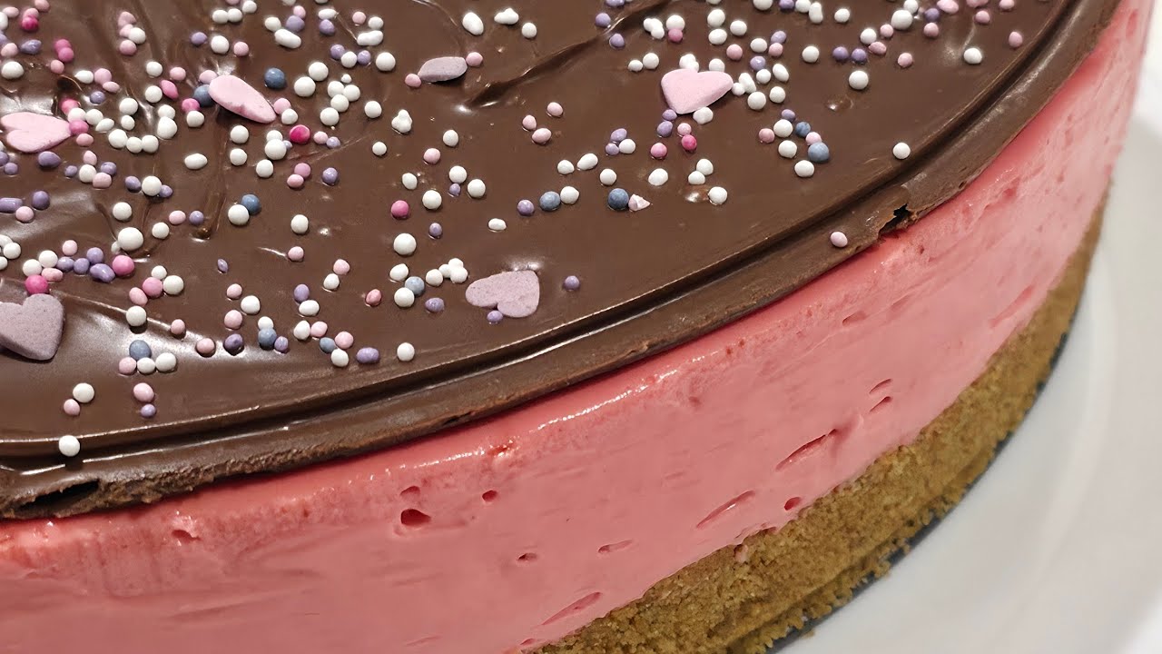Valentines 💝  Cheesecake for my Girls! 