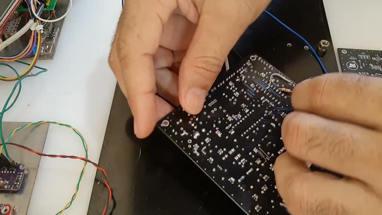 01 Transmisor de FM. Con Control de Potencia PWM. RD15HVF y TSA5511