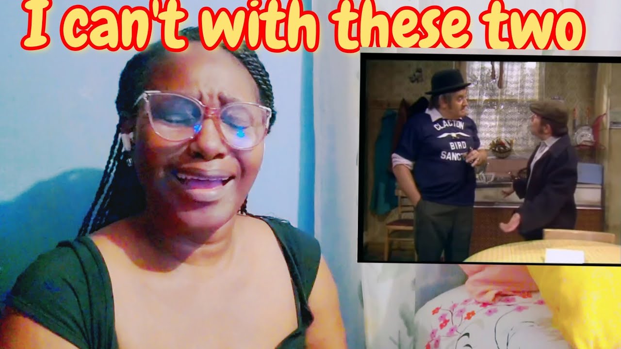 FIRST TIME WATCHING _ THE TWO RONNIES RACING DUCK / REACTION