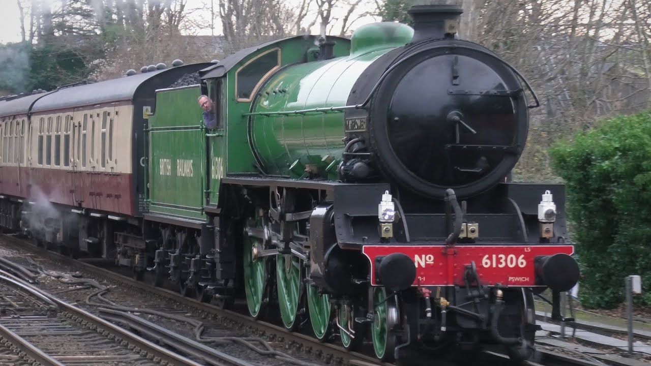 61306 Mayflower , 71000 Duke Of Gloucester & 34028 Eddystone On Bath/Bristol Christmas Express Tours
