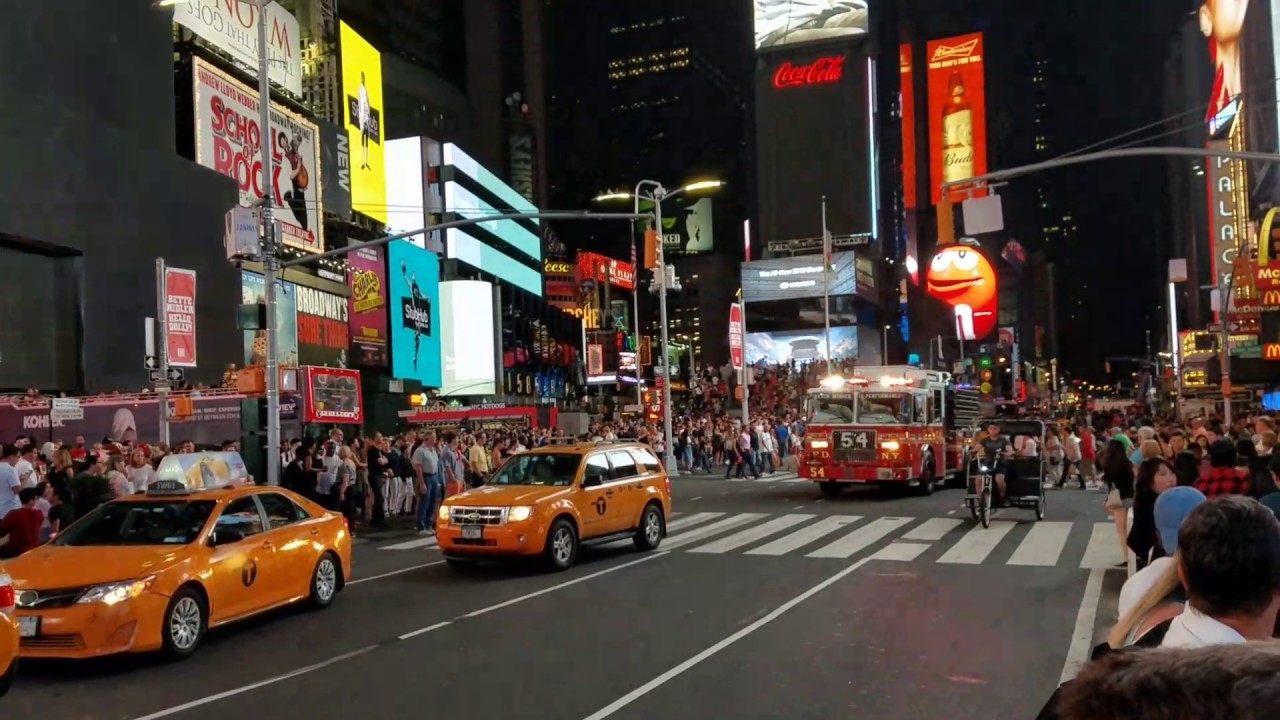 FDNY - Never Missed a Performance - Engine 54 - responding through  Times Square!