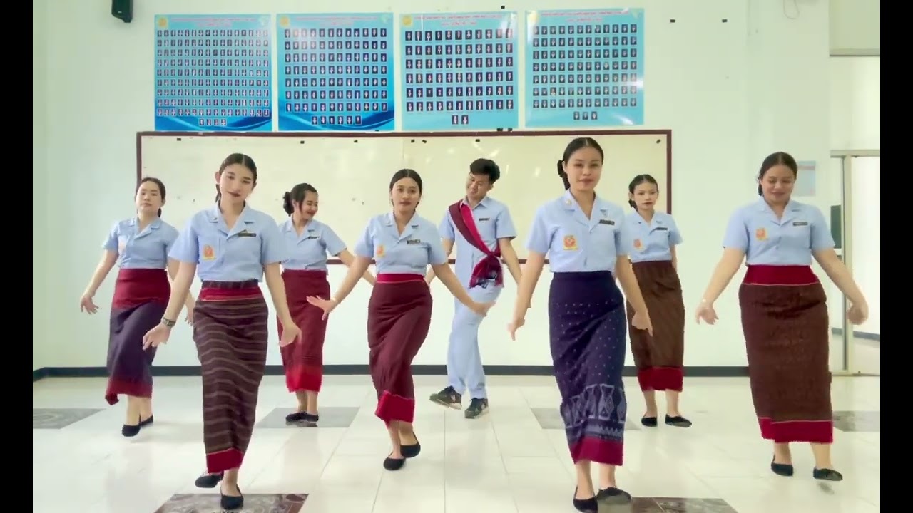 การออกกำลังกายด้วยท่ารำ ประกอบเพลงรักบ่าวอีสานใต้