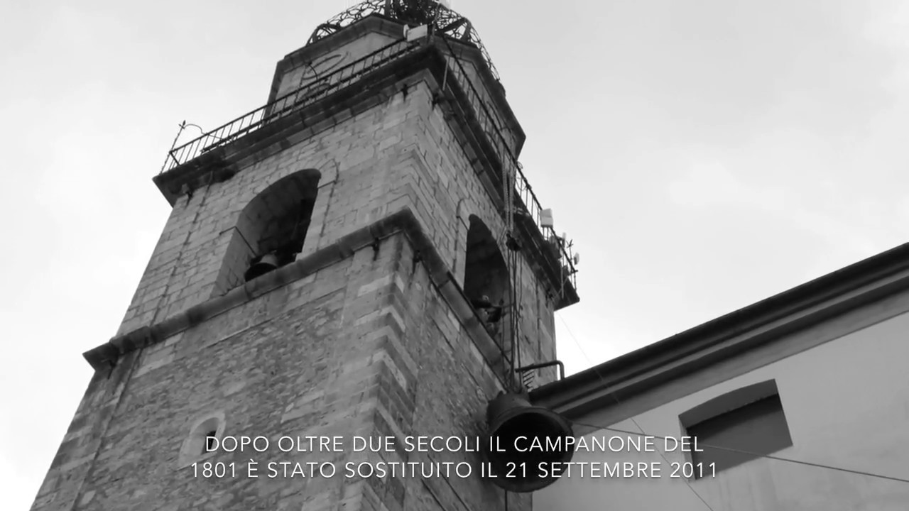 CE STA NU CAMPANONE...
