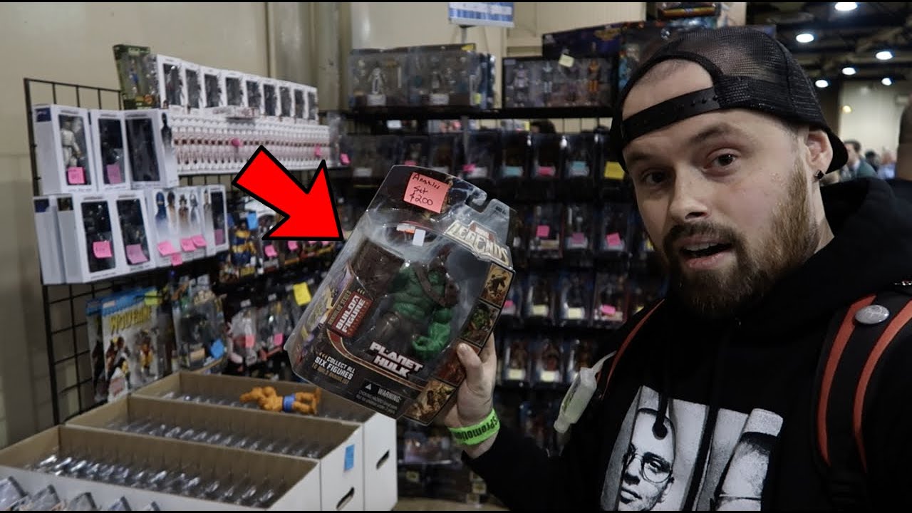 TOY HUNTING AT THE BIGGEST TOY SHOW IN OHIO! RARE MARVEL LEGENDS,MYTHIC LEGION HAUL AND LOTS OF TOYS