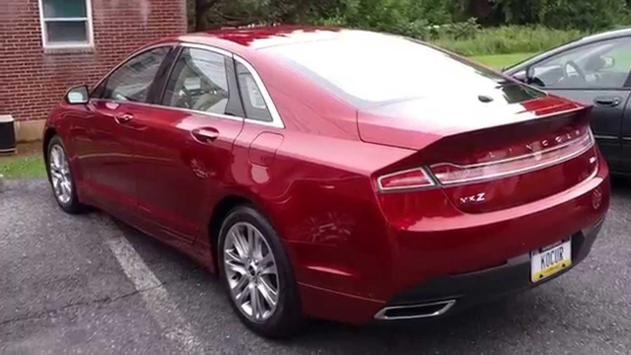 2014 Lincoln MKZ - responds to remote controller