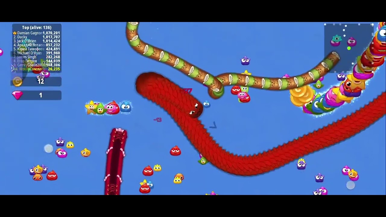 New Worms zone gaming video Red snake gaming video  #youtube #wormszone #new #snake #gaming #video 