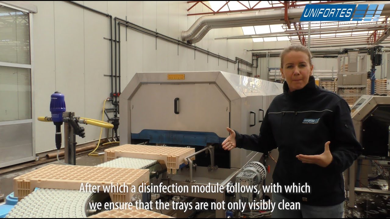 Unifortes - Tray washing at Emsflower