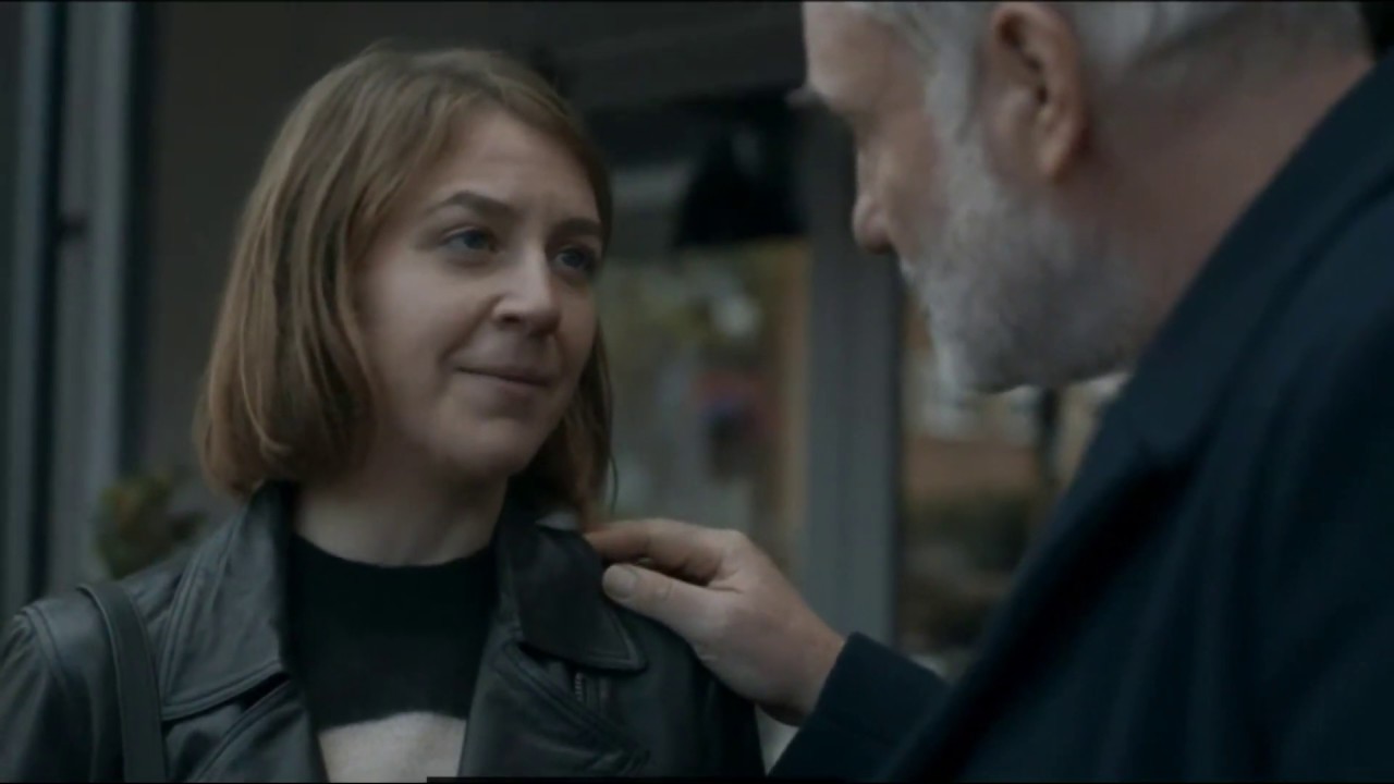 Killing Eve - Geraldine Stowton Crack - S03E02