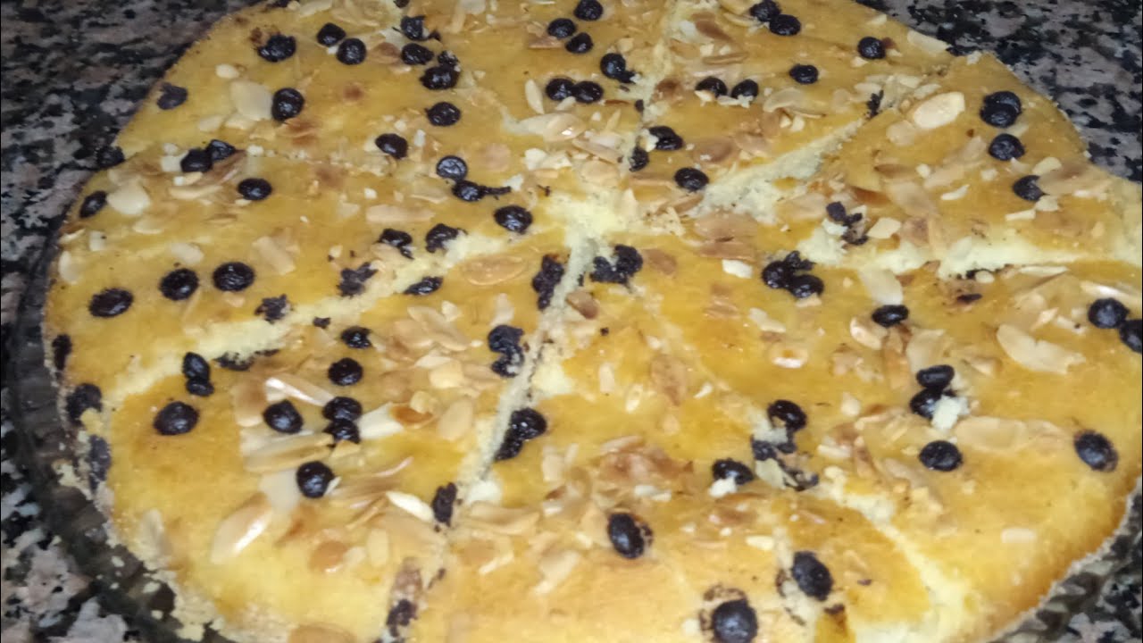 كيكة بي بيضة وحيدة كتجي كتهبل 😋😋😋😋