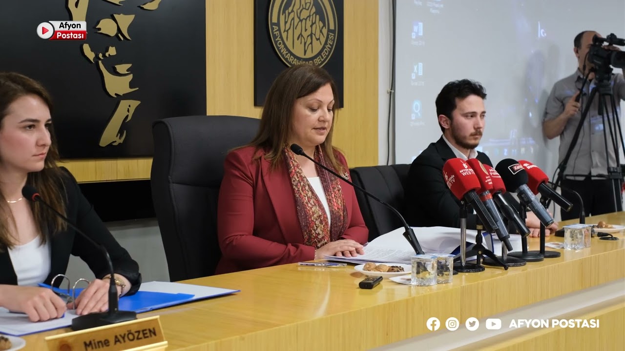 Afyonkarahisar Belediye Meclis Toplantısı- Burcu Köksal ile ilk toplantı... Flaş mesajlar...