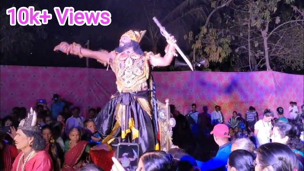 पब्लिक मध्ये सिंदुरासुर आणि इंद्रदेवाचे युद्ध... २०२४ ( रवळनाथ रिमिक्स नमन रत्नागिरी)