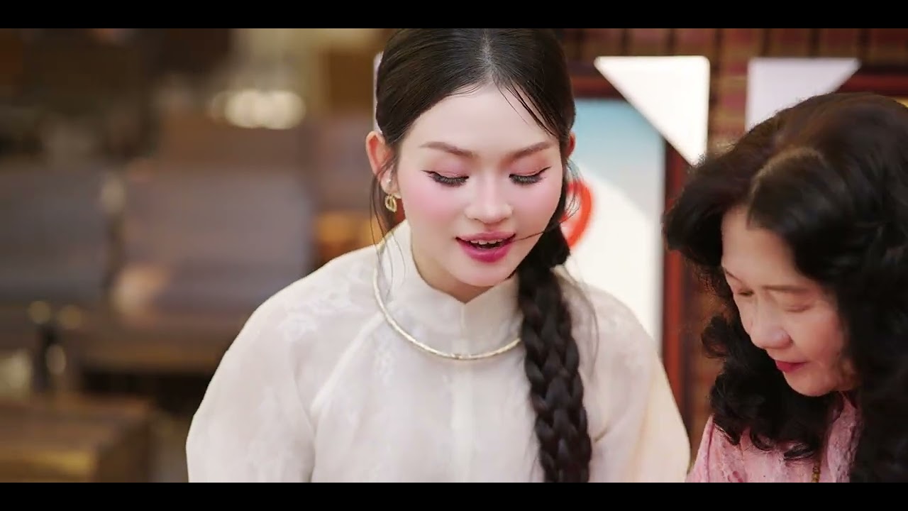 Mùa Xuân Đầu Tiên - Diệu Phương
