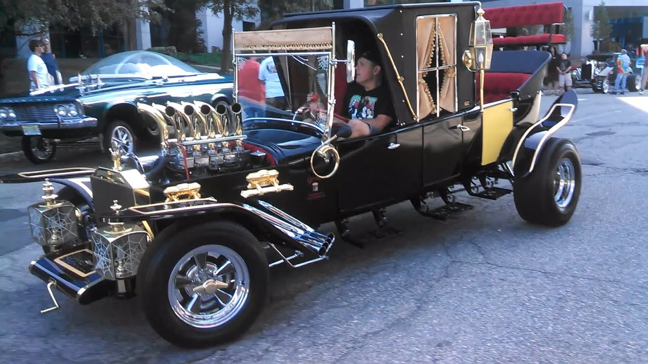 Famous Movie & TV Cars Static and On the Move! #tvcars #moviecars #munsters