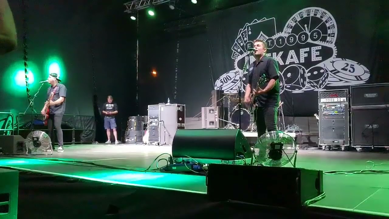 Ine Kafe - Dakujeme Vam (Live Prague Ledarny Branik 2021-09-16)