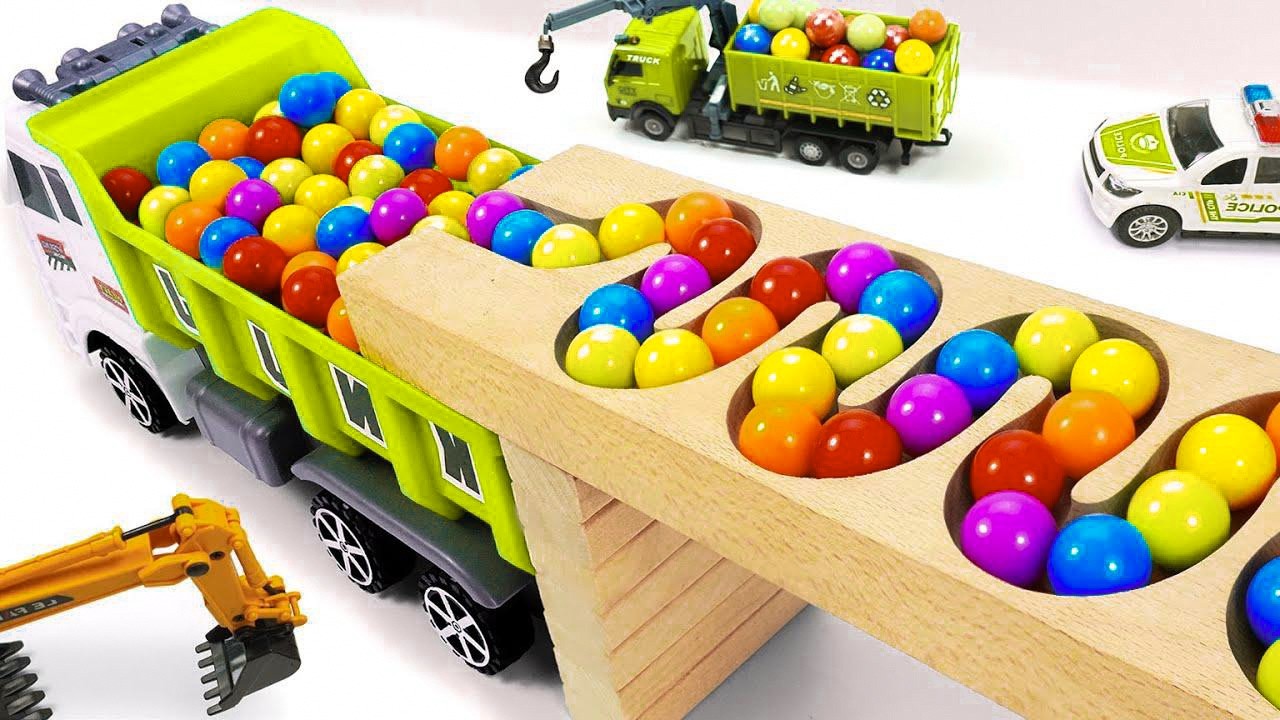 HABA Marble Run: Mesmerizing Wooden Marbles Racing Through Air ASMR