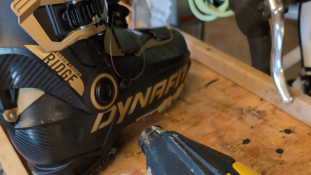 Dynafit ridge ski touring boot first look. home run quiver killer.