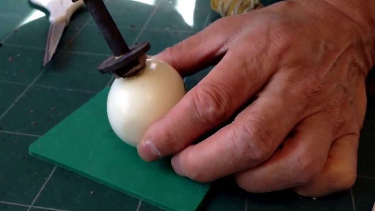 ゆで卵にオリジナルロゴを焼印