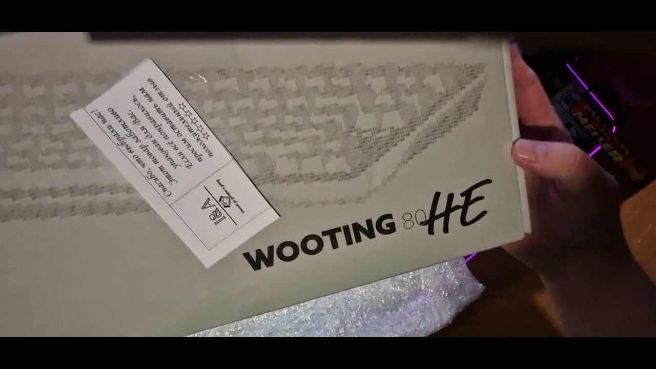 Распаковка Wooting 80HE