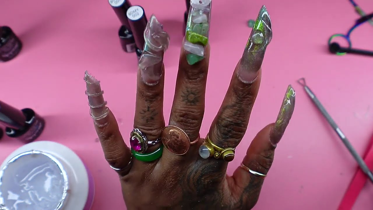 Earthy Girl Nails | Lipstick Nails | Watch Me Work