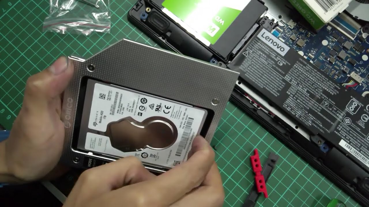 Upgrade RAM dan SSD Laptop Lenovo Ideapad 320