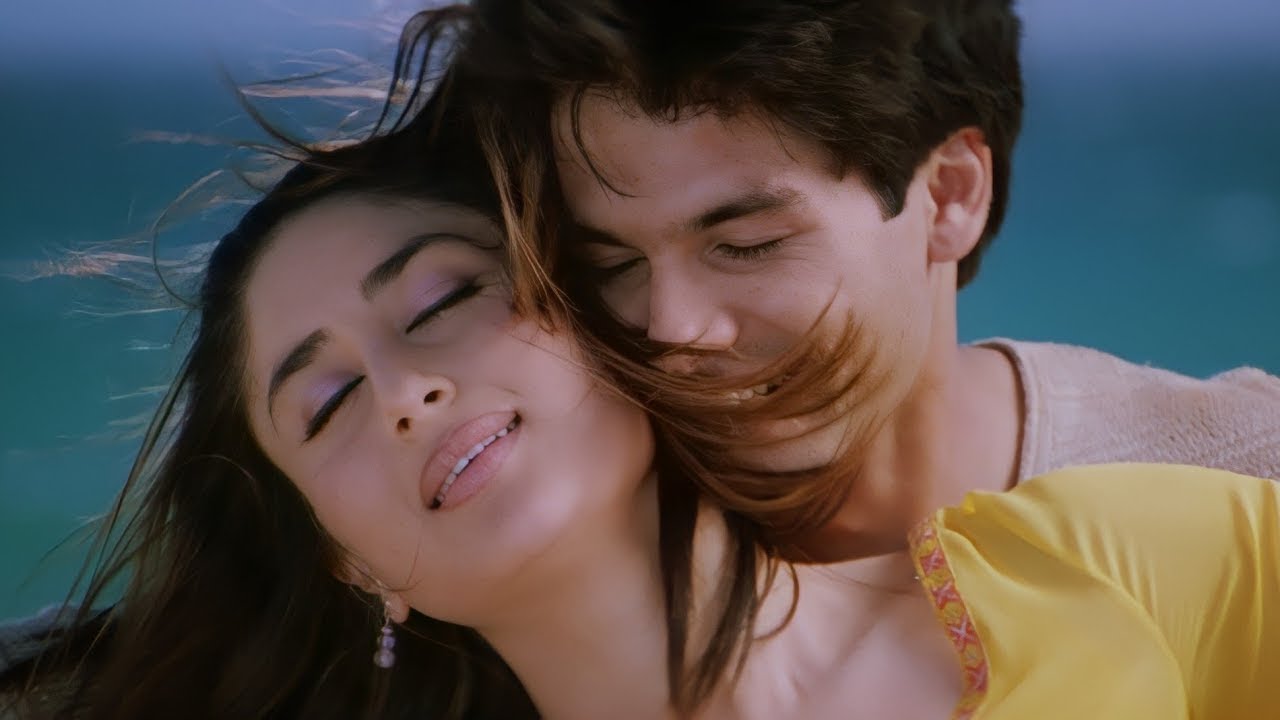Dil Mere Naa | Udit Narayan - Alka Yagnik 90's Roamantic Song | Fida | Shahid Kapoor, Kareena Kapoor