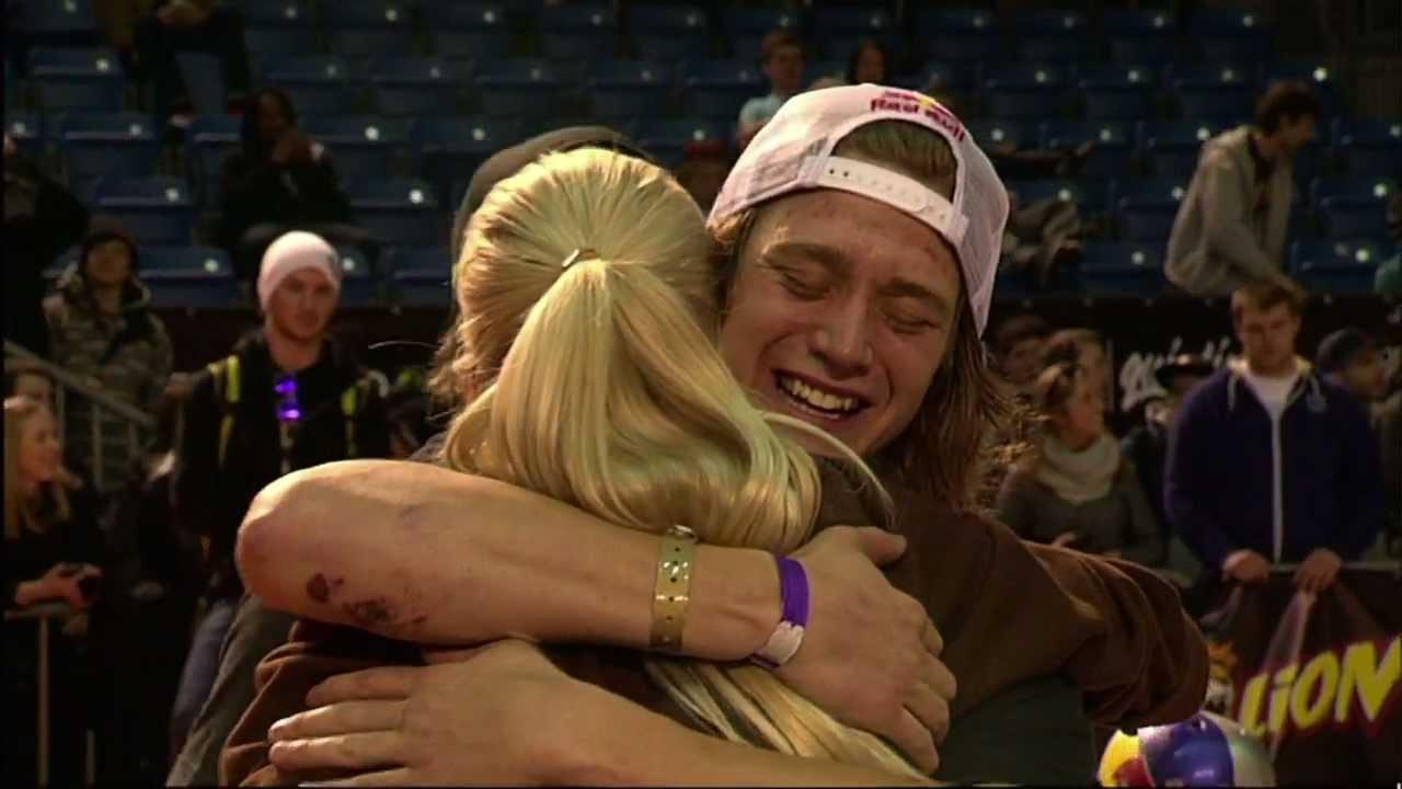Drew Bezanson - Simple Session 12 Champion Finals runs!