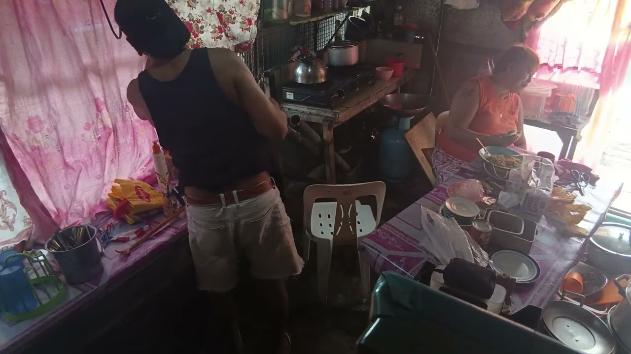 ginagawa ko ang tubu ng lababu barado na
