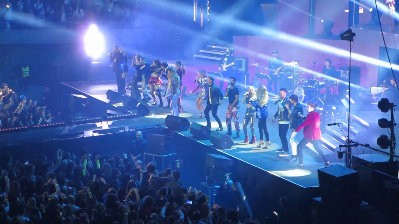 CAMINA - GRUPAL OT 2017 - Palau Sant Jordi Barcelona diciembre 2018