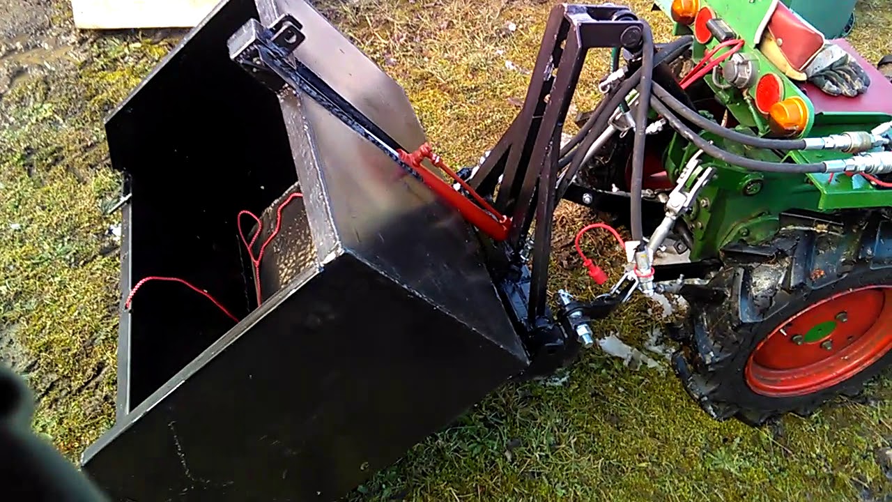 Holder A 15- Selbgebaute Kippmulde