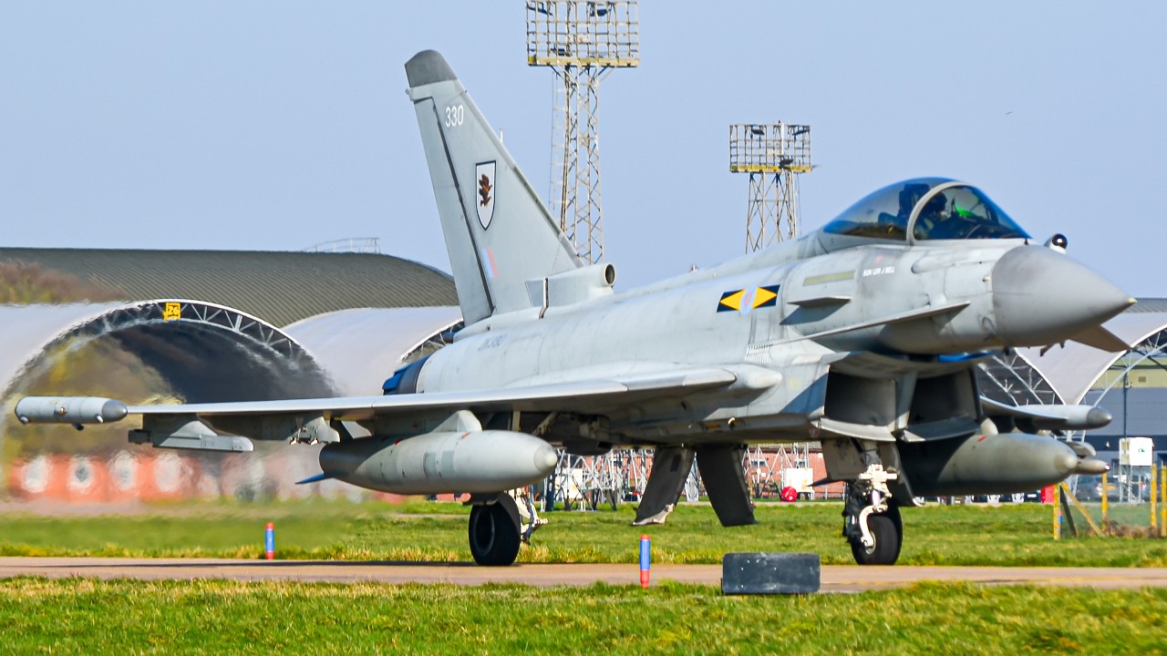 11 Minutes Of Pure Loud Typhoons At RAF Coningsby (4K)