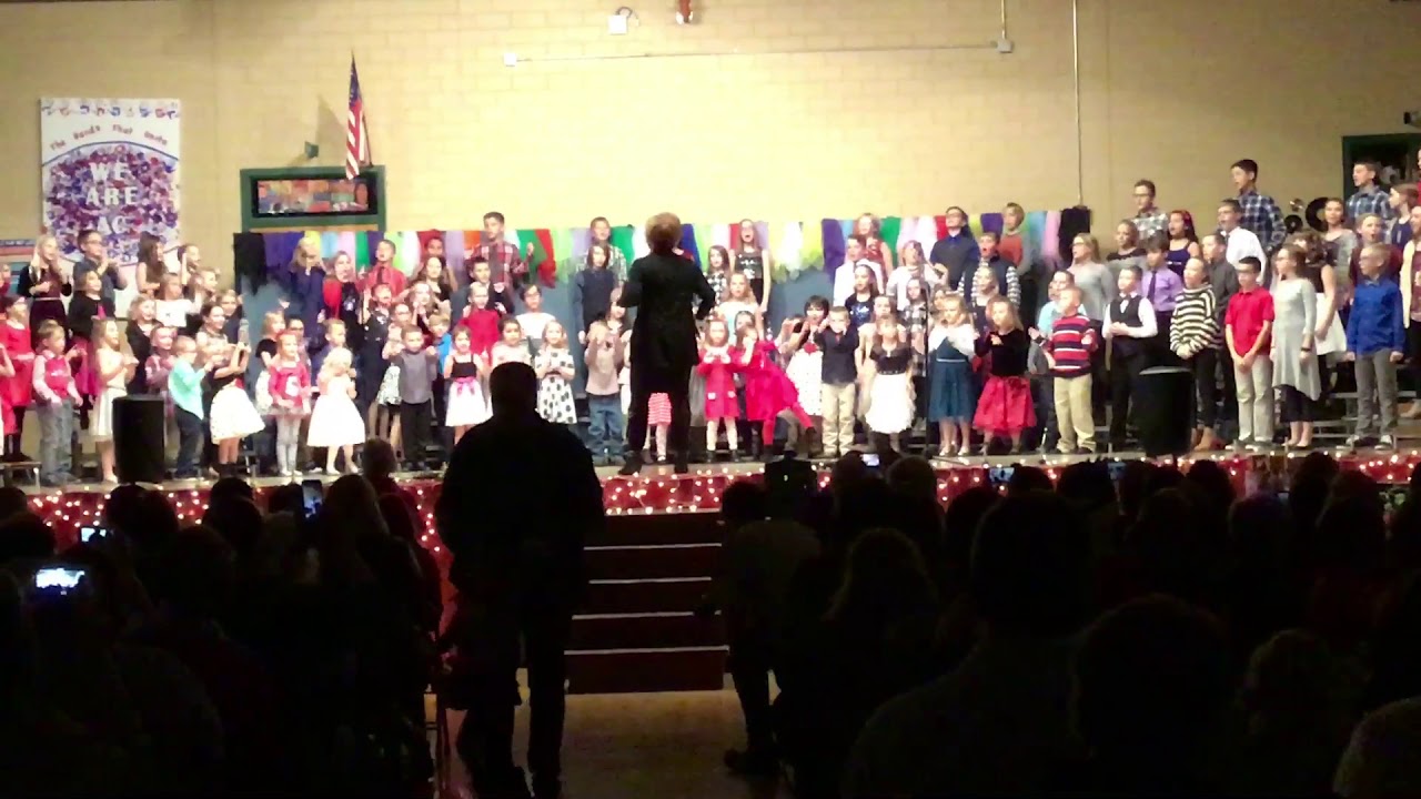 Juniata K-6 2017 - It’s Showtime