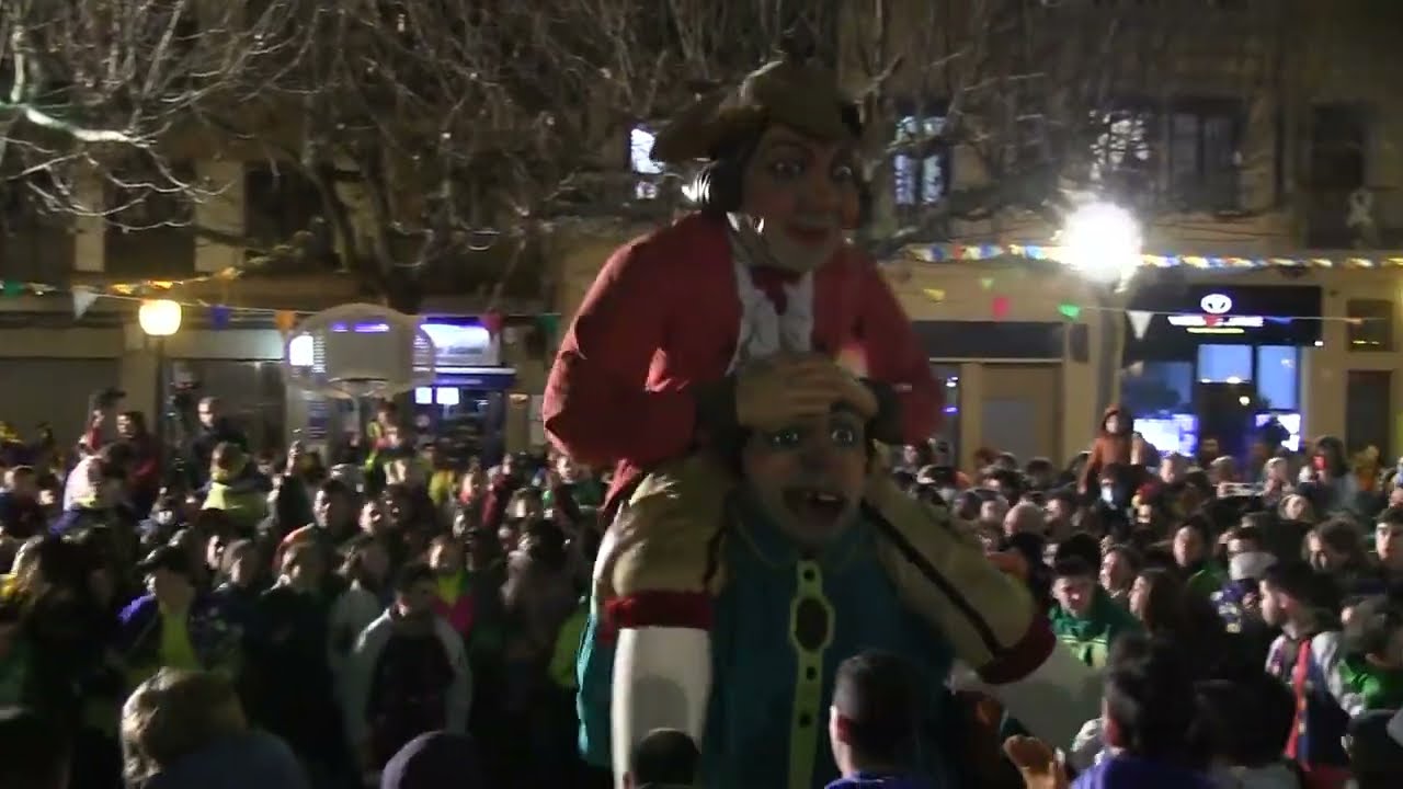 Bailes de gigantes en Solsona 2