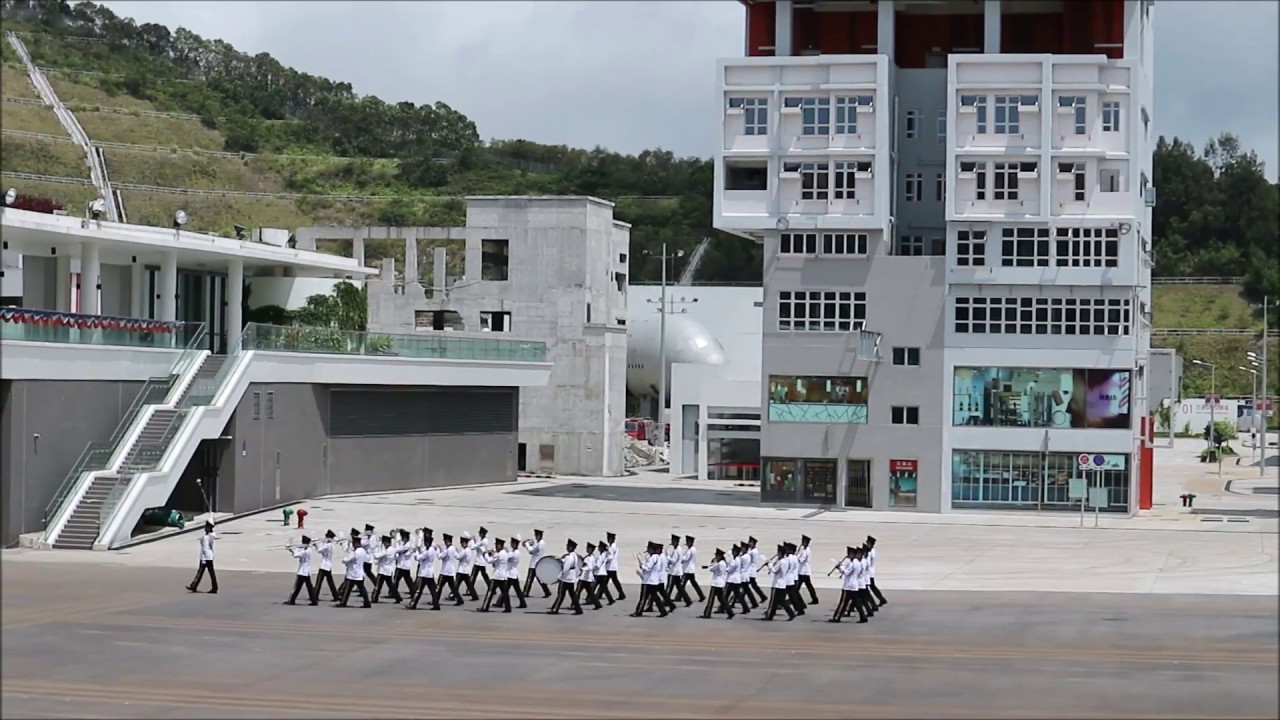 10-minute live show by The Hong Kong Police Band